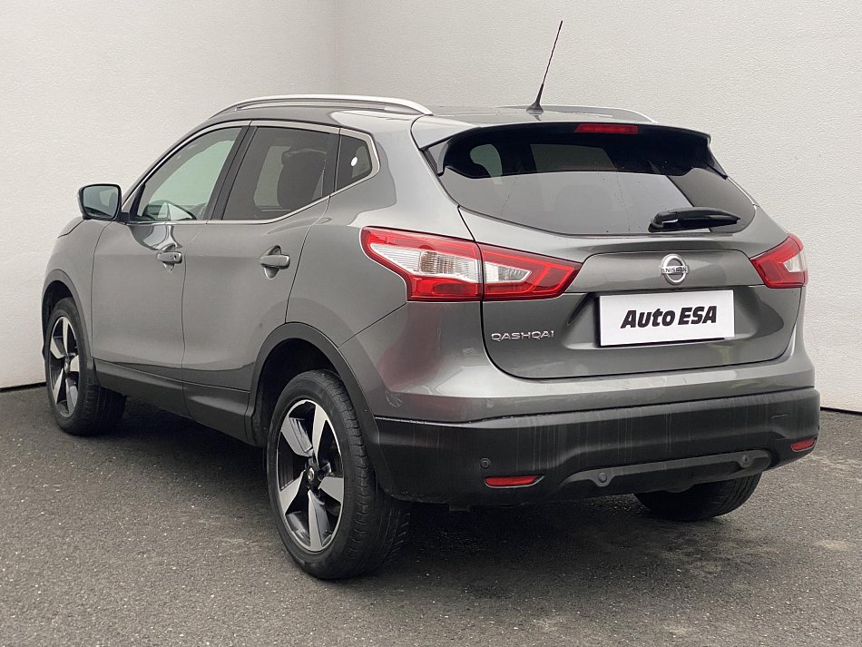 Nissan Qashqai 1.6 DIG-T N-Connecta