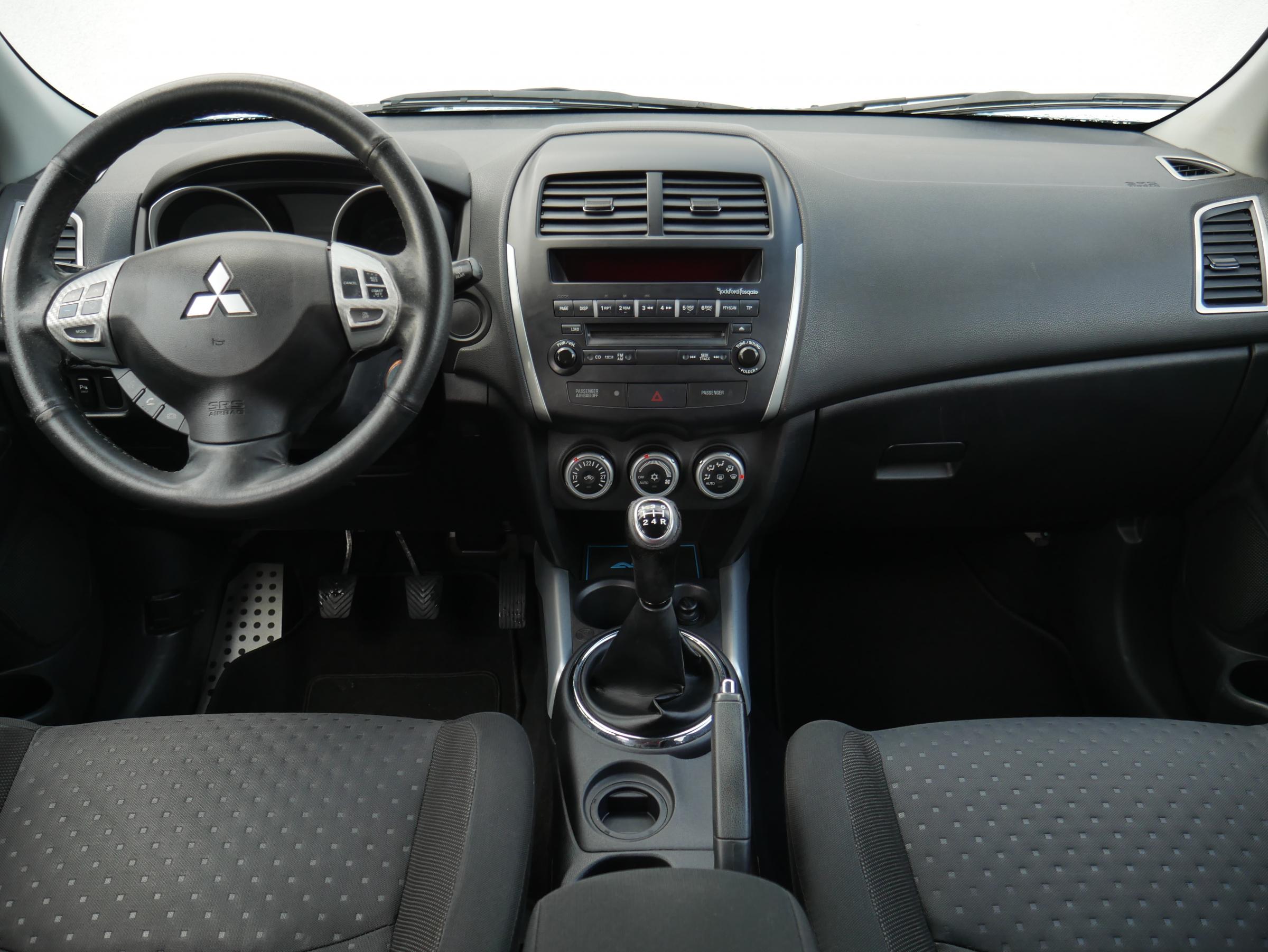 Mitsubishi ASX, 2012 - pohled č. 9