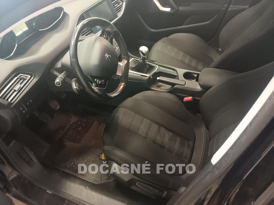 Peugeot 308 1.6HDi 