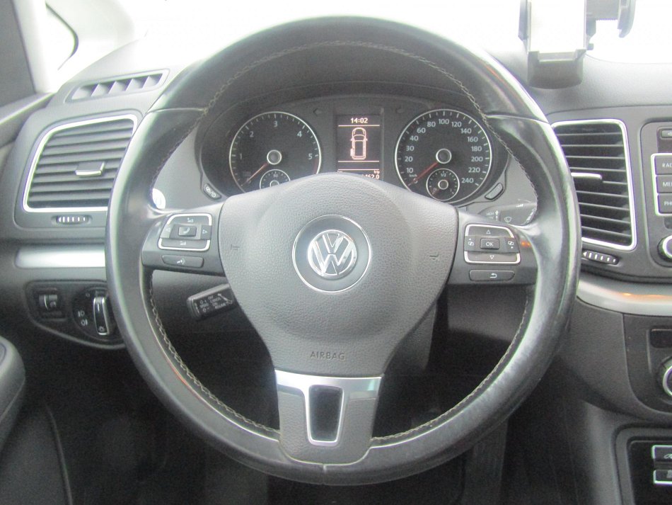 Volkswagen Sharan 2.0 TDi 