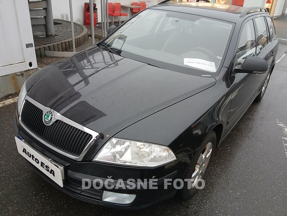 Škoda Octavia II 1.6 MPi Tour