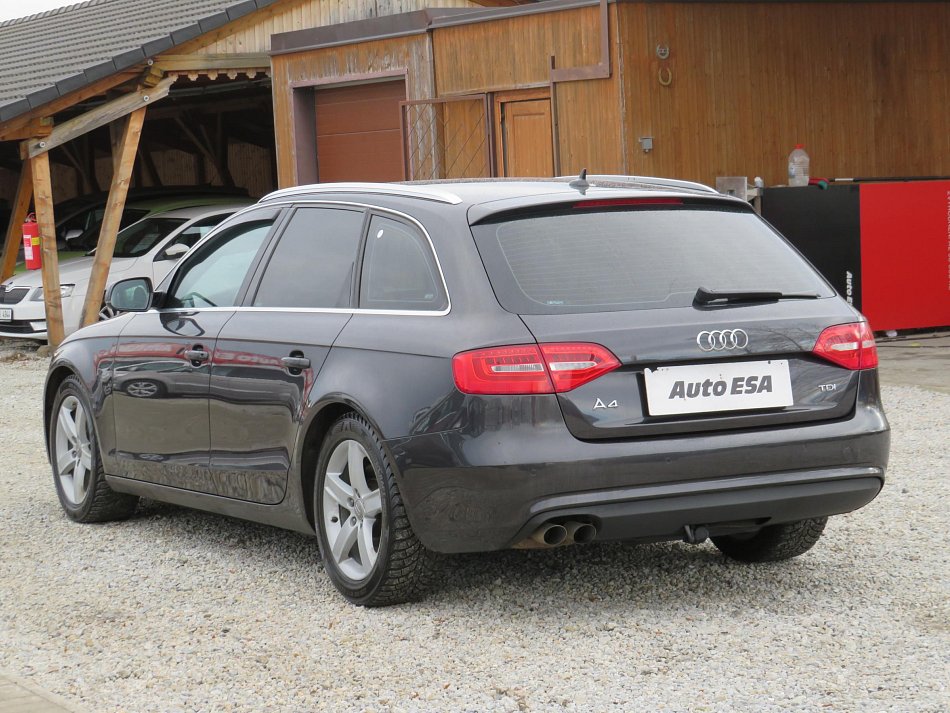 Audi A4 2.0 TDi 