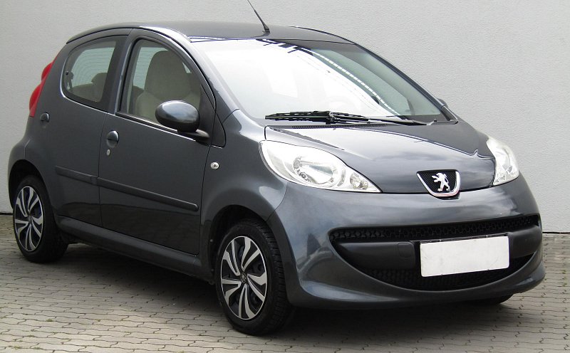 Peugeot 107 i