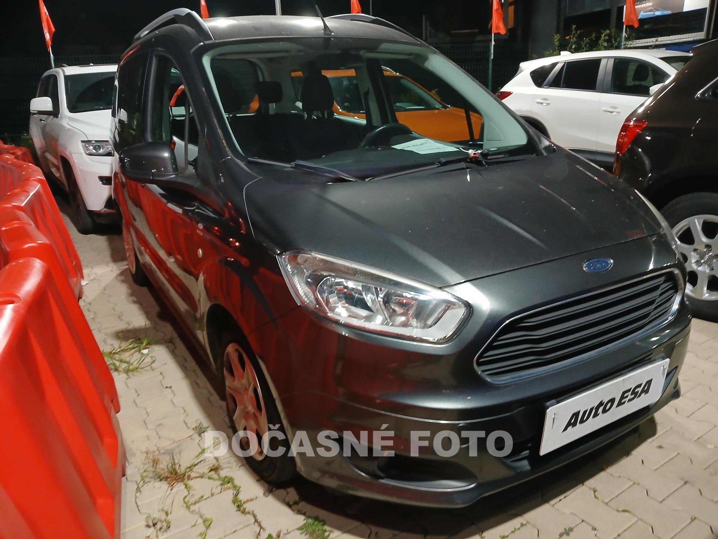 Ford Tourneo Courier, 2016