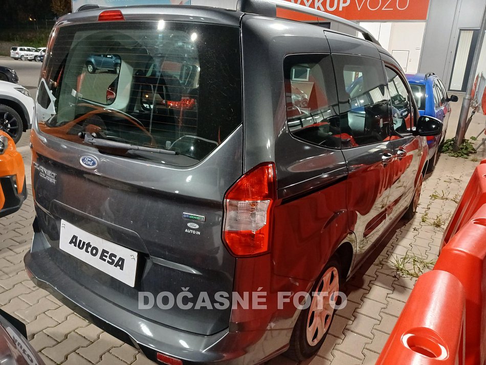 Ford Tourneo Courier 1.0T 