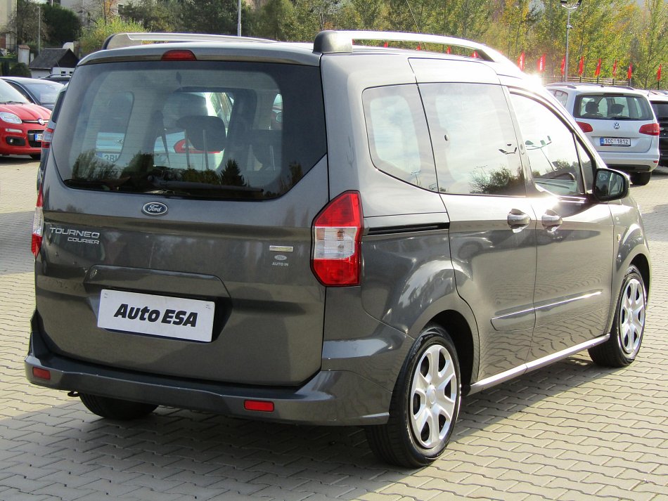 Ford Tourneo Courier 1.0T 