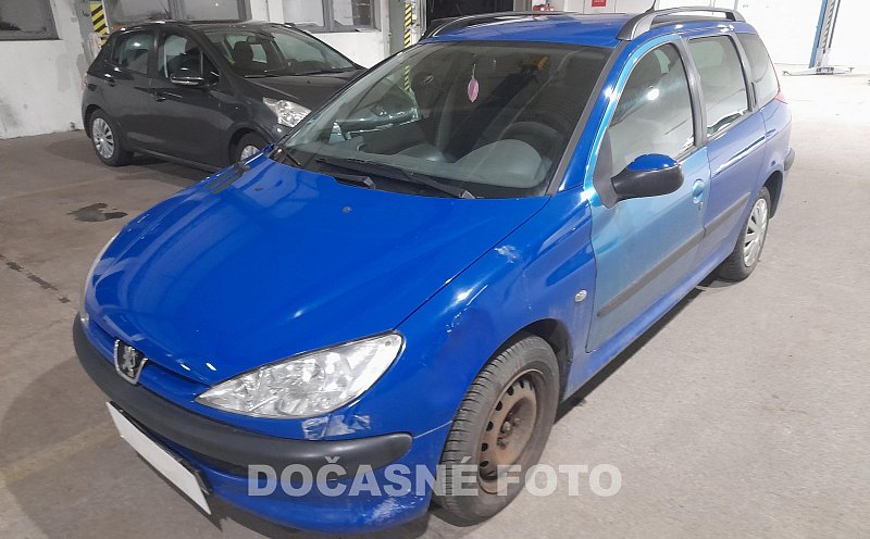 Peugeot 206 1.4i 