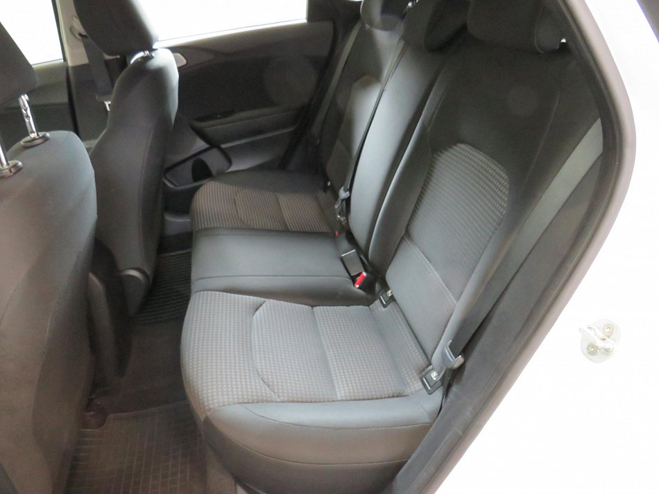 Kia Ceed 1.4  i Comfort