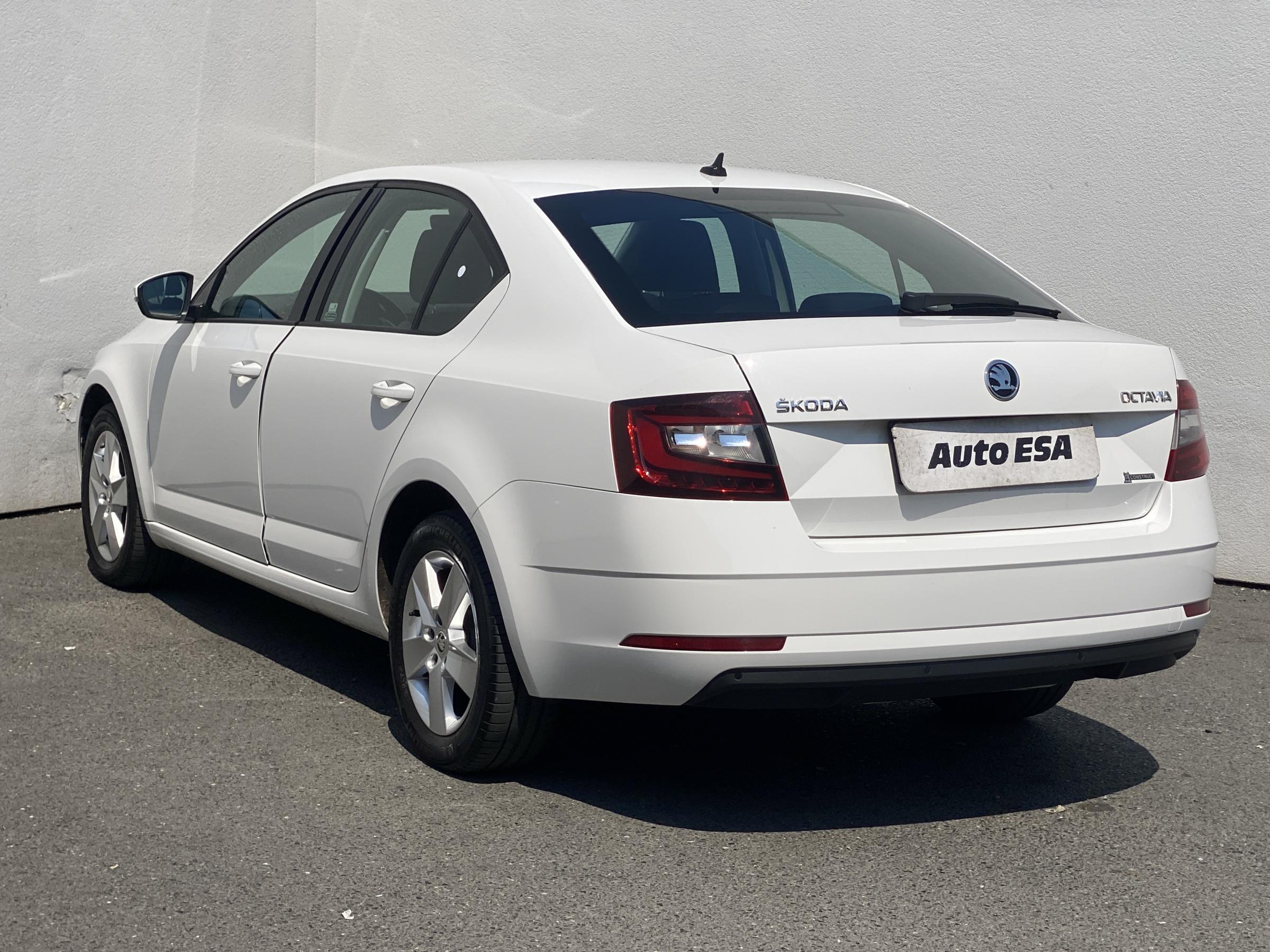 Škoda Octavia III, 2019 - pohled č. 6