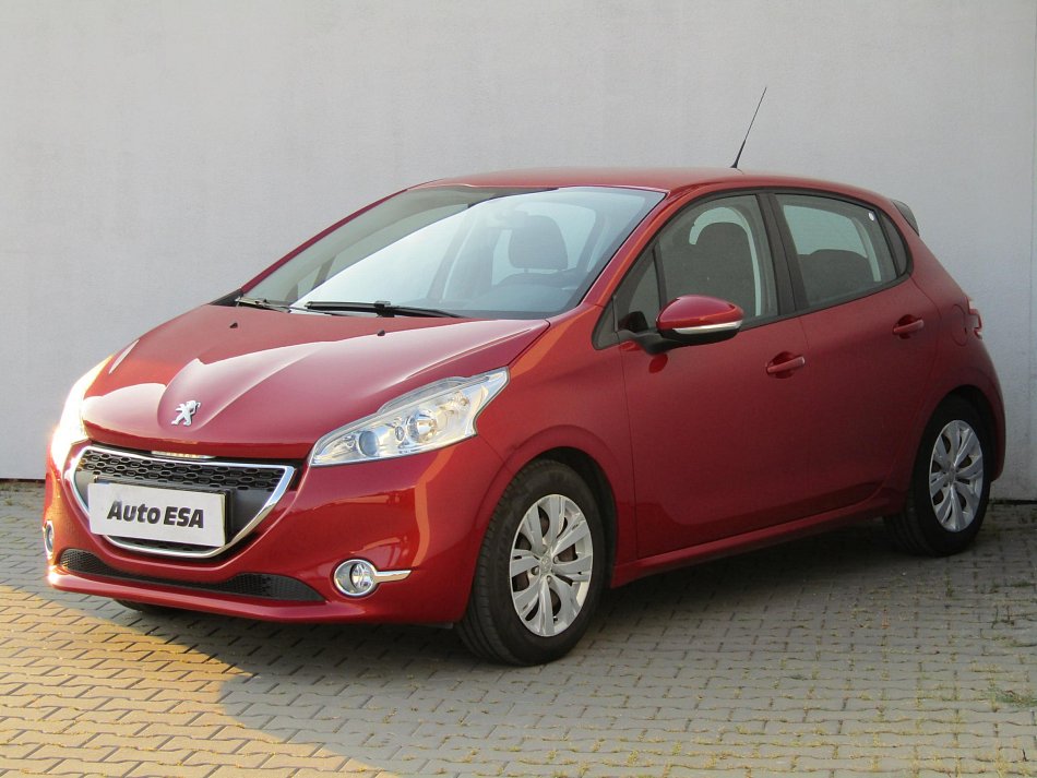 Peugeot 208 1.2 THP 