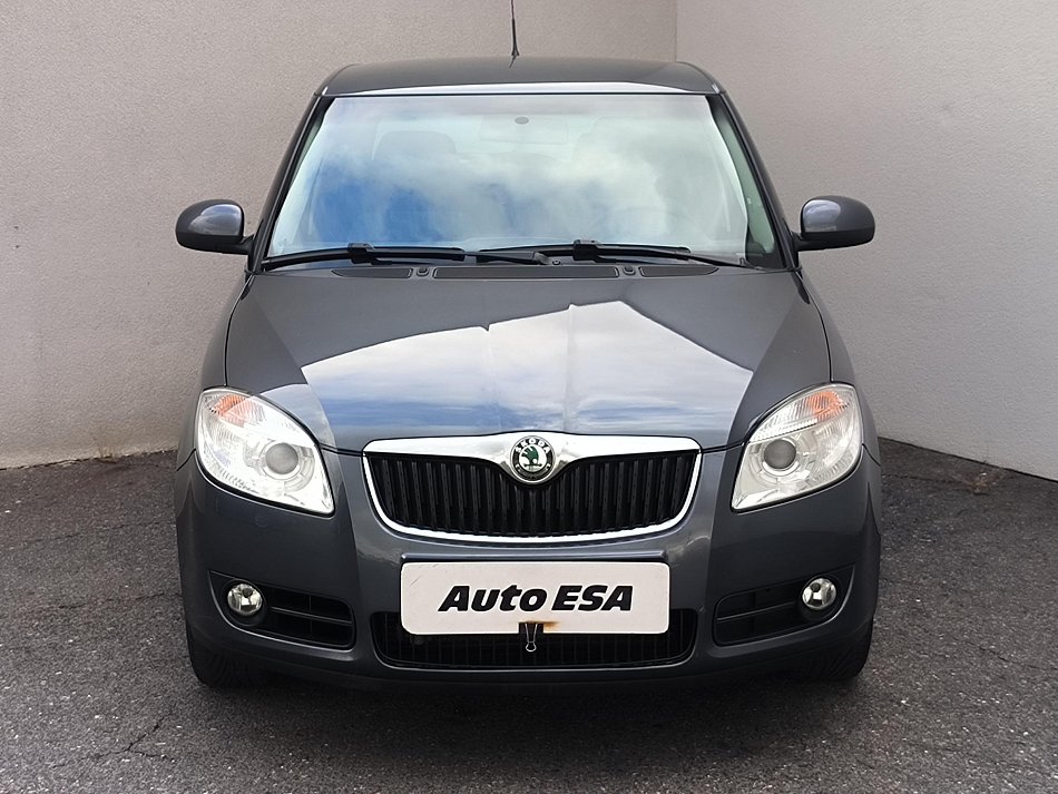 Škoda Fabia II 1.6 16V Ambiente