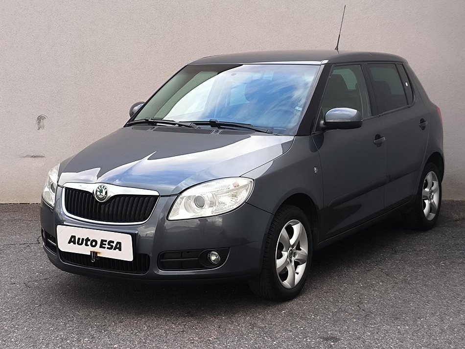 Škoda Fabia II 1.6 16V Ambiente