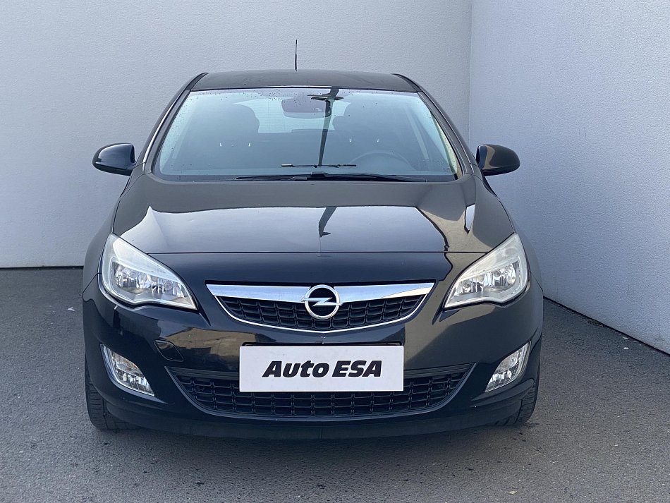 Opel Astra 1.4T 