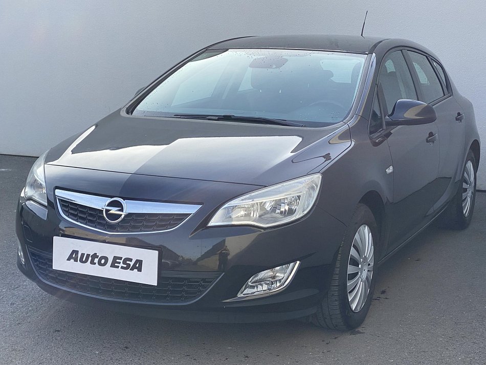 Opel Astra 1.4T 