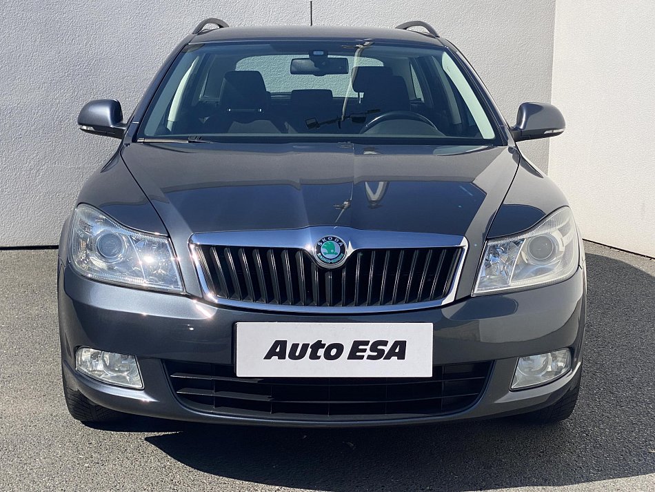 Škoda Octavia II 1.6 TDi Elegance