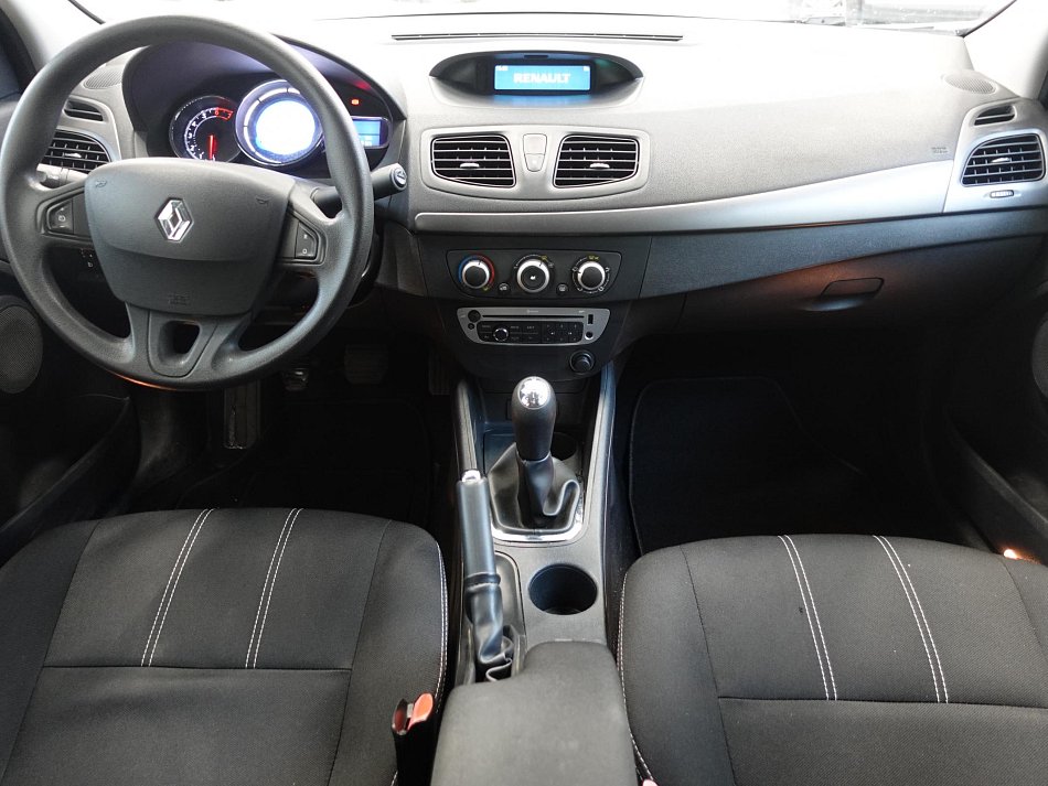 Renault Fluence 1.6i 