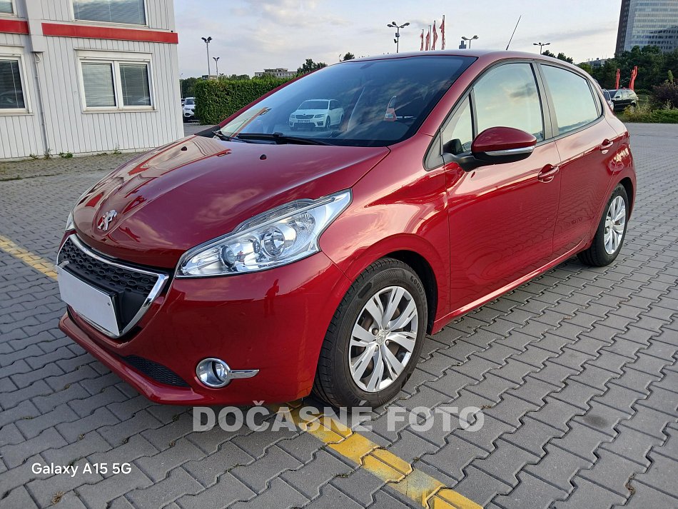 Peugeot 208 1.2 THP 