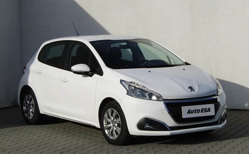 Peugeot 208 1.2 PT 