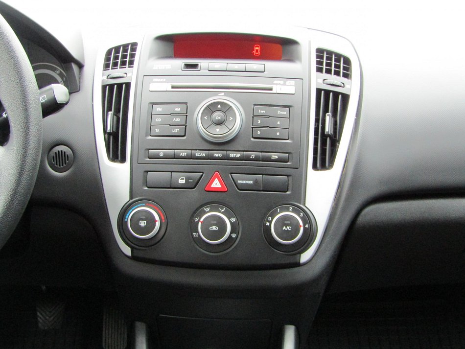 Kia Ceed 1.4i 