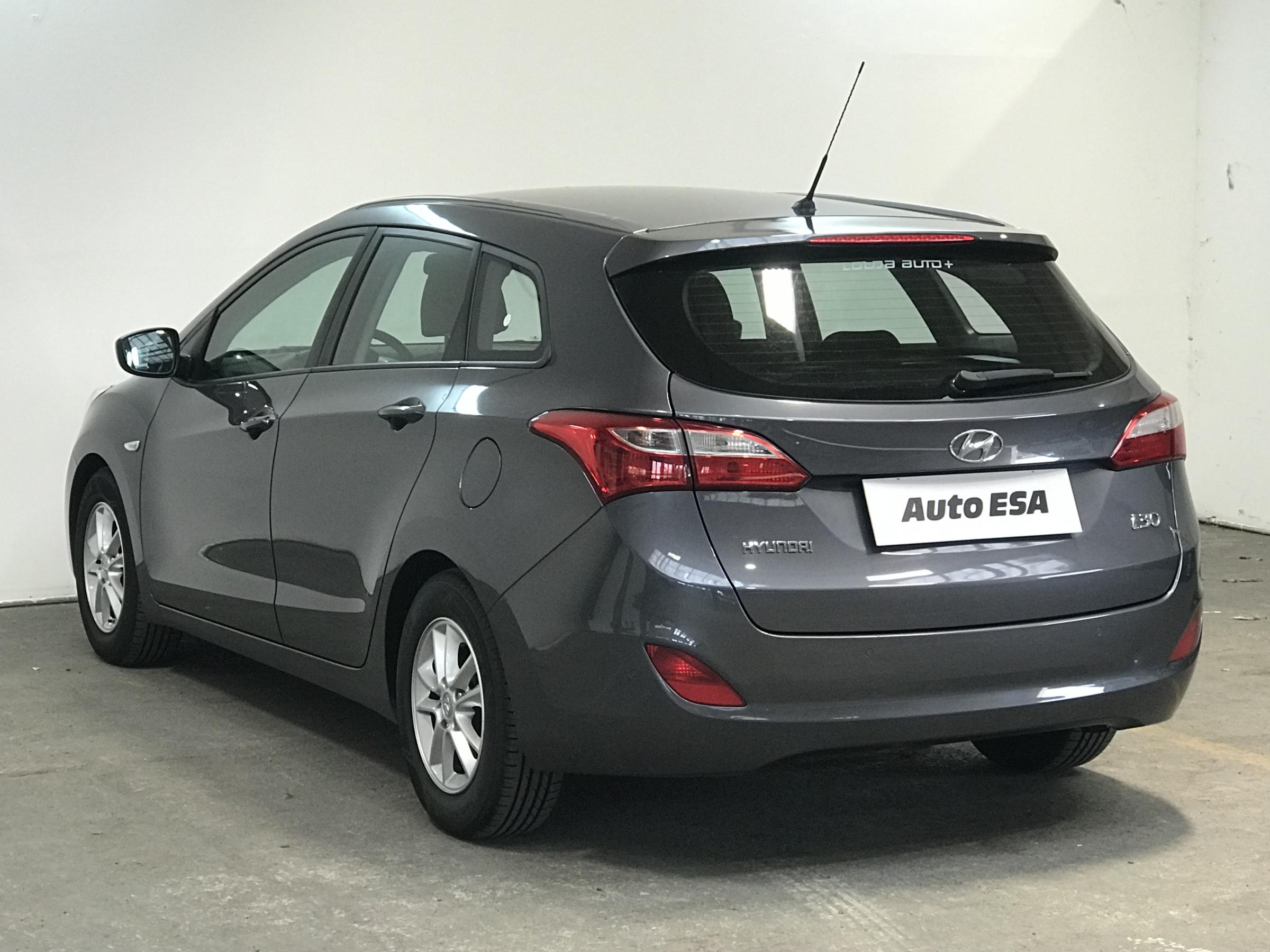 Hyundai i30, 2016 - pohled č. 4