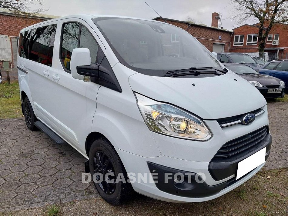 Ford Tourneo Custom 2.2TDCi Titanium