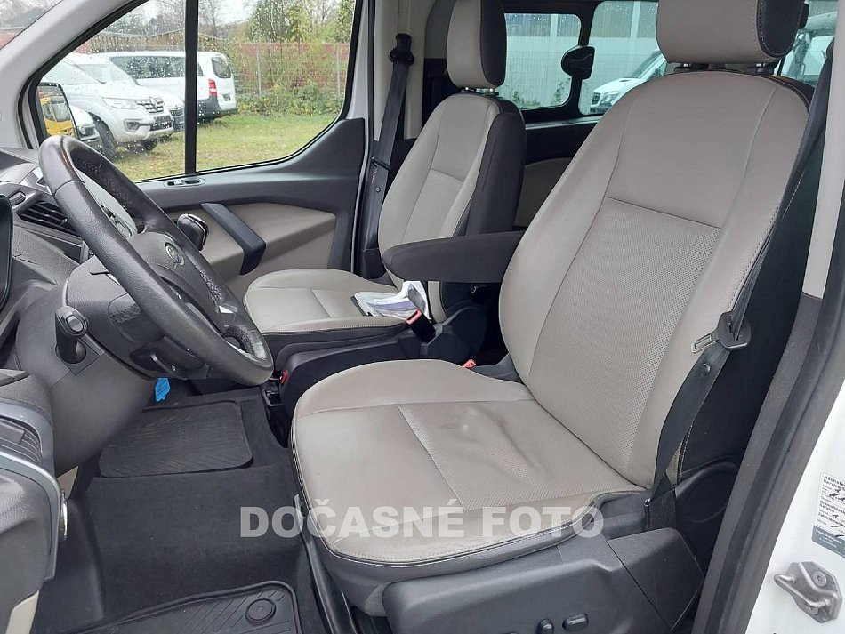 Ford Tourneo Custom 2.2TDCi Titanium