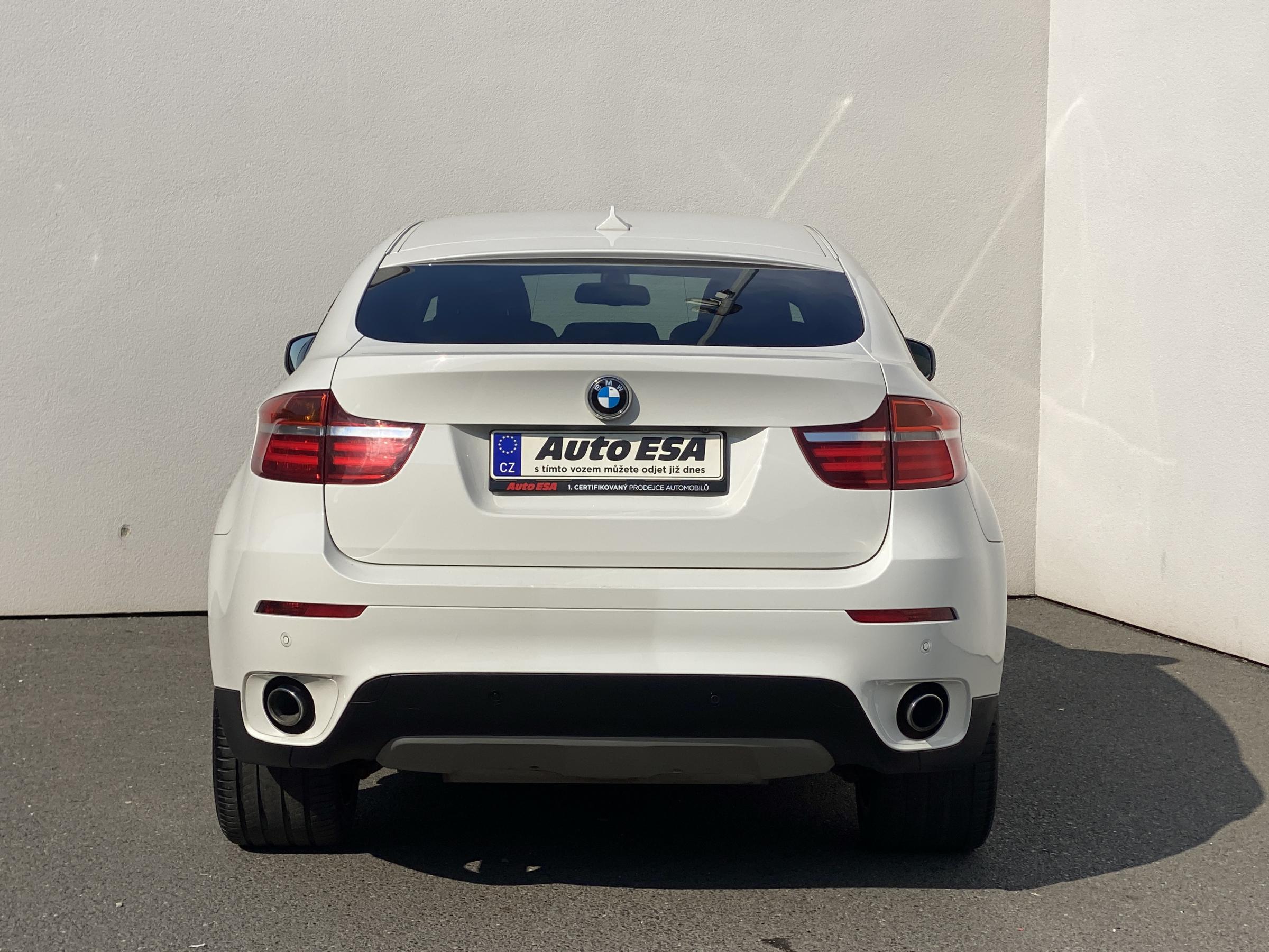 BMW X6, 2013 - pohled č. 5