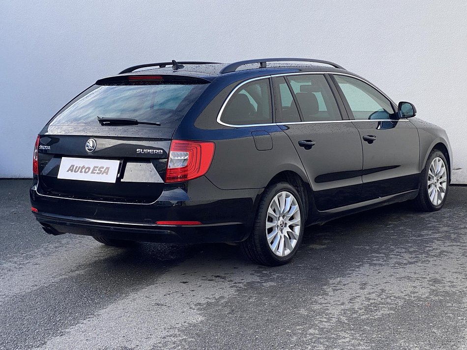 Škoda Superb II 2.0 TDi Ambition