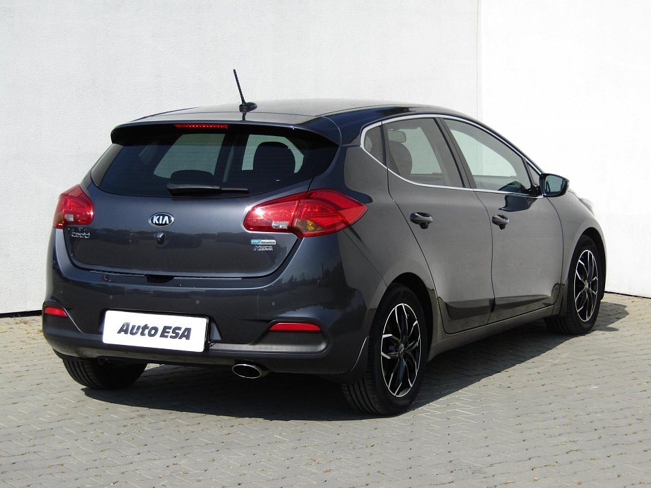 Kia Ceed 1.6 GDI 