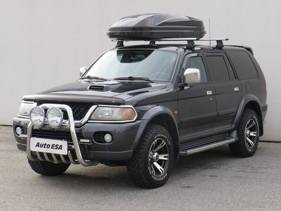 Mitsubishi Pajero Sport 2.5 TD  4x4