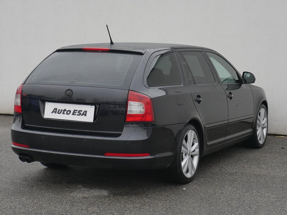 Škoda Octavia II 2.0 TDi RS