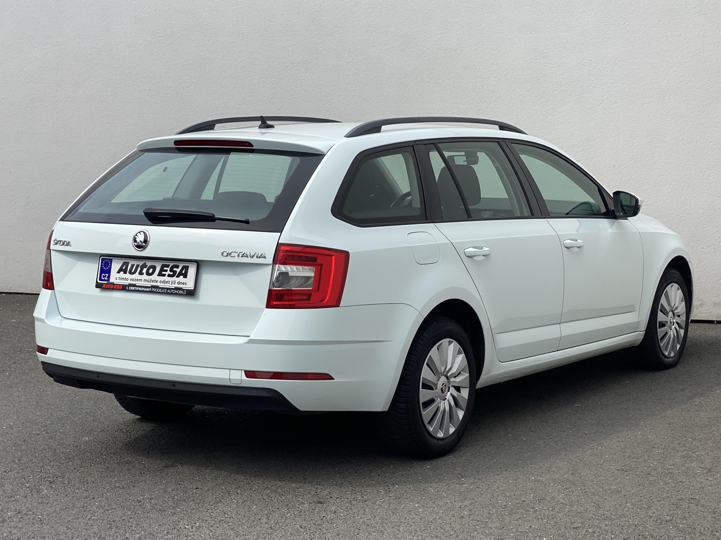 Škoda Octavia III, 2019 - pohled č. 4