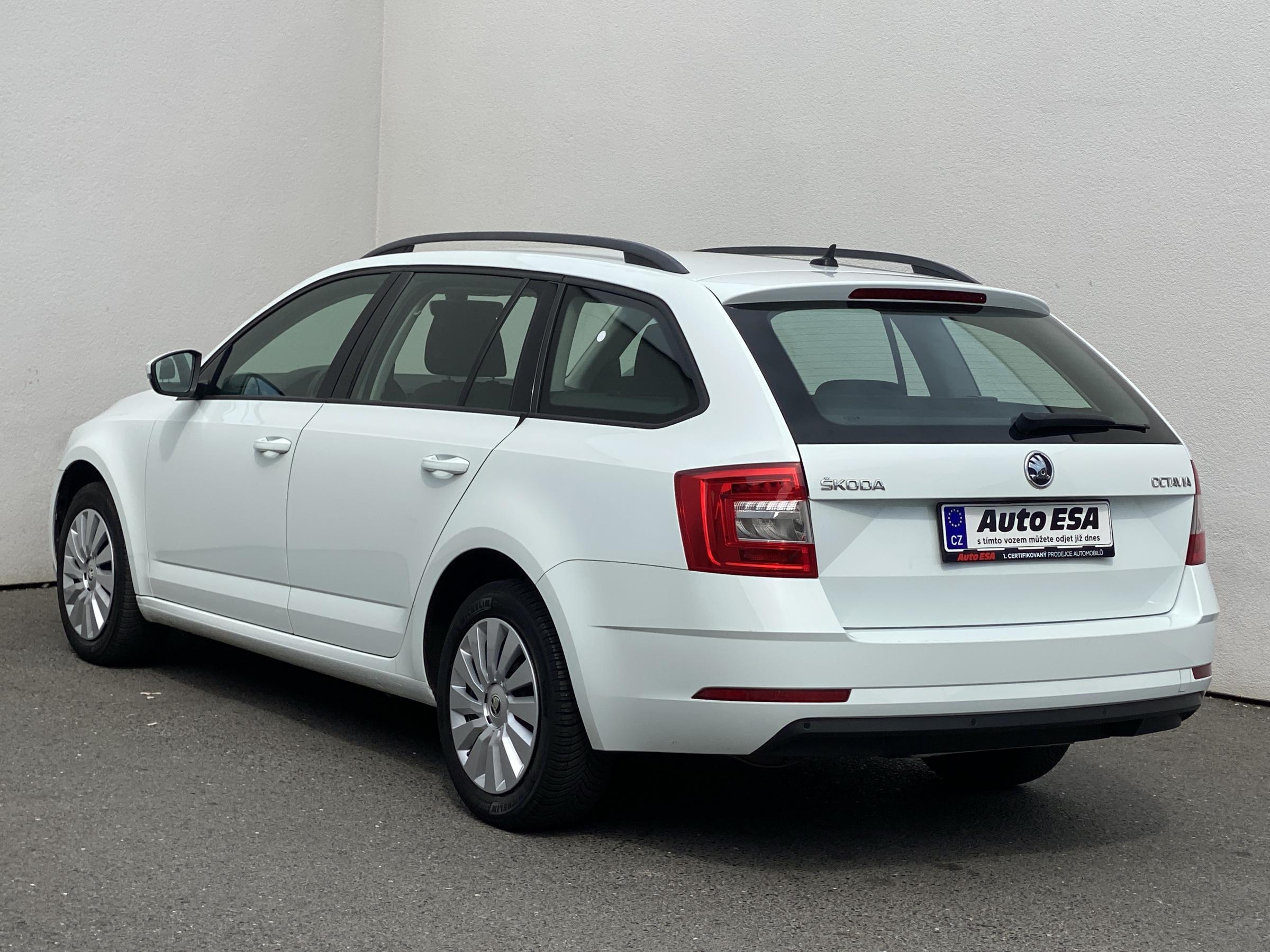 Škoda Octavia III, 2019 - pohled č. 6