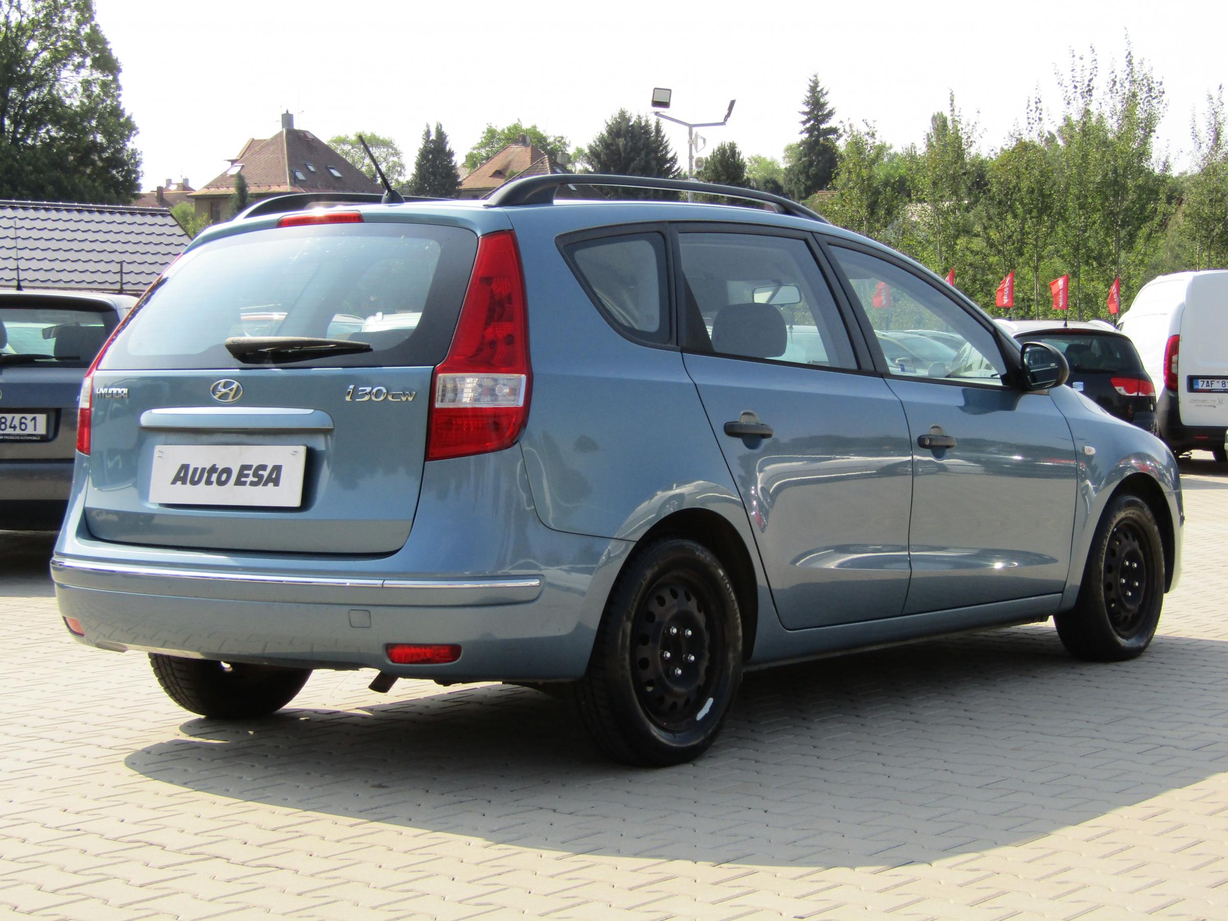 Hyundai i30, 2010 - pohled č. 4