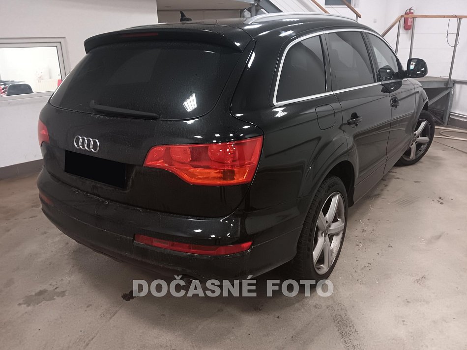 Audi Q7 3.0TDi 