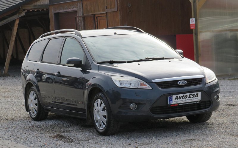 Ford Focus 1.4 i 