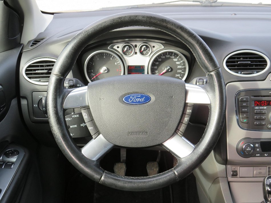 Ford Focus 1.4 i 