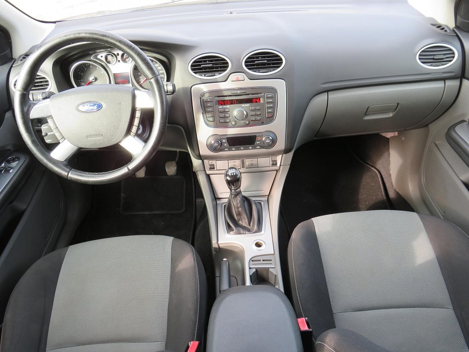 Ford Focus 1.4 i 