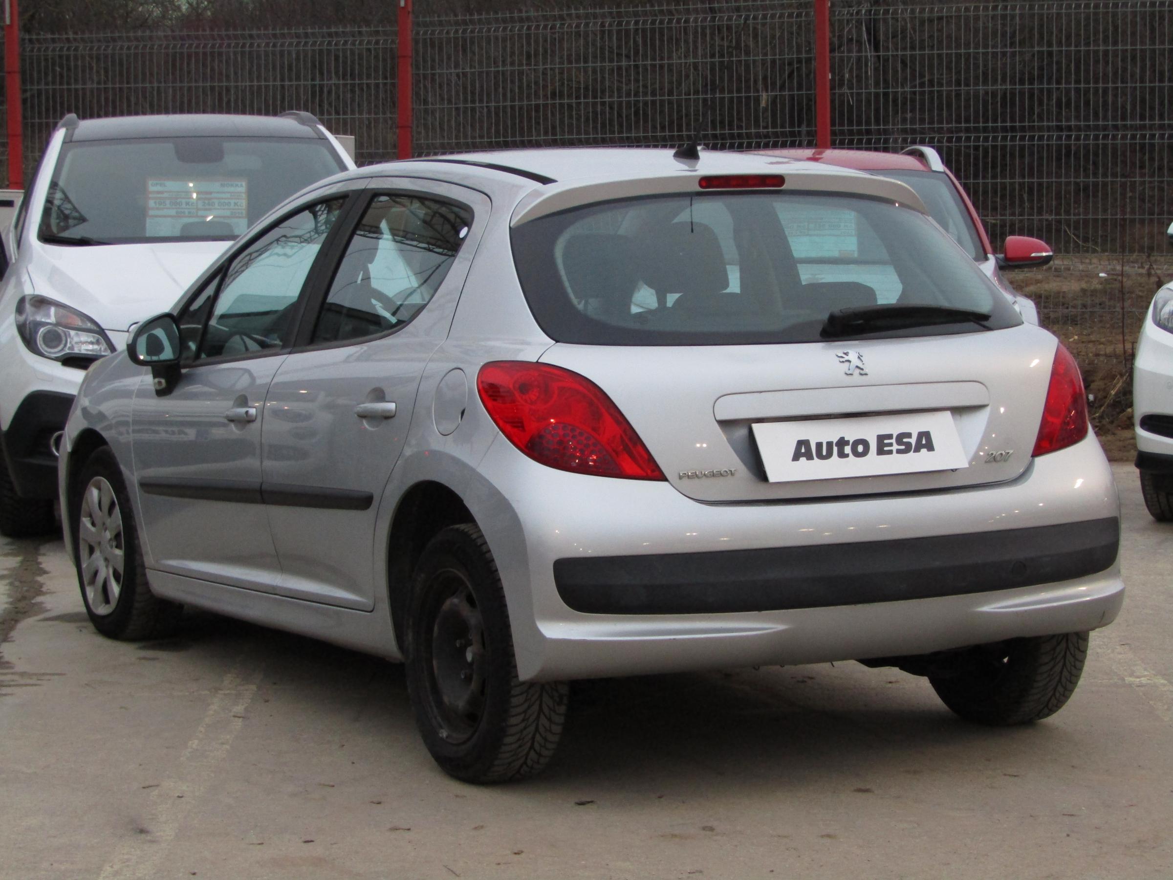 Peugeot 207, 2009 - pohled č. 6