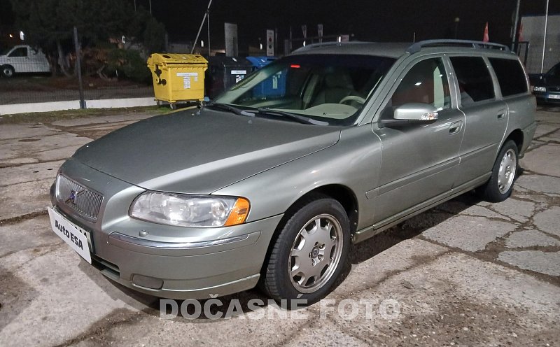 Volvo V70 2.5T 