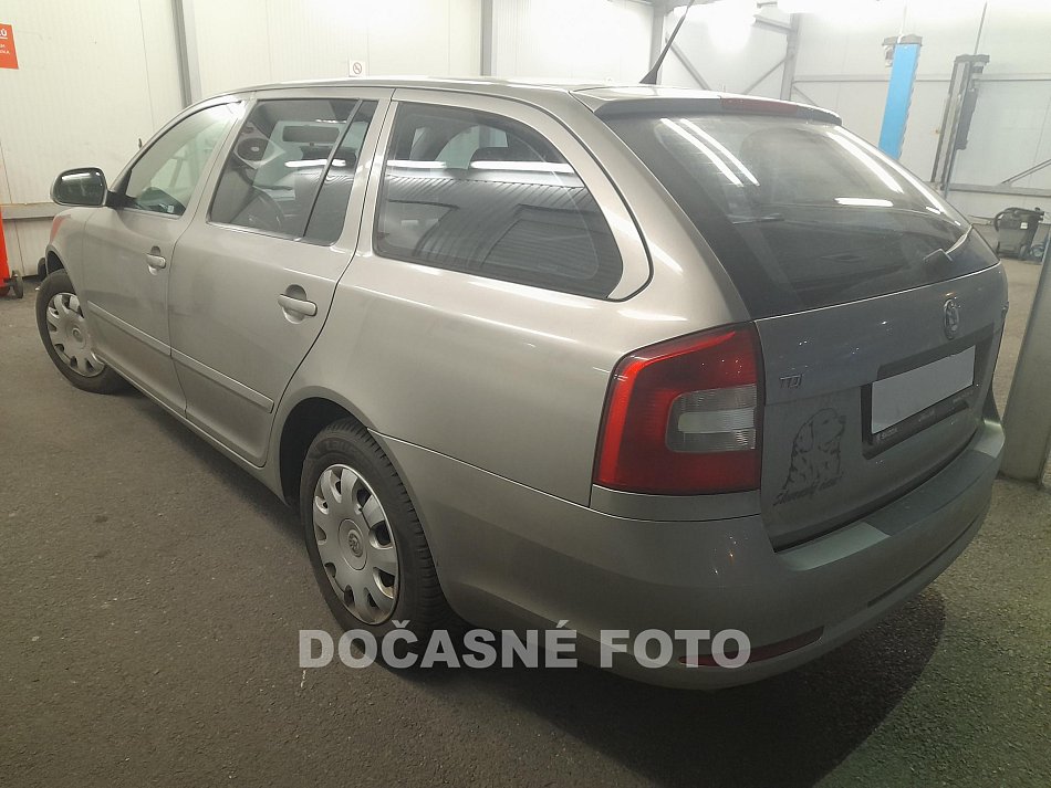 Škoda Octavia II 1.6 TDi Ambition