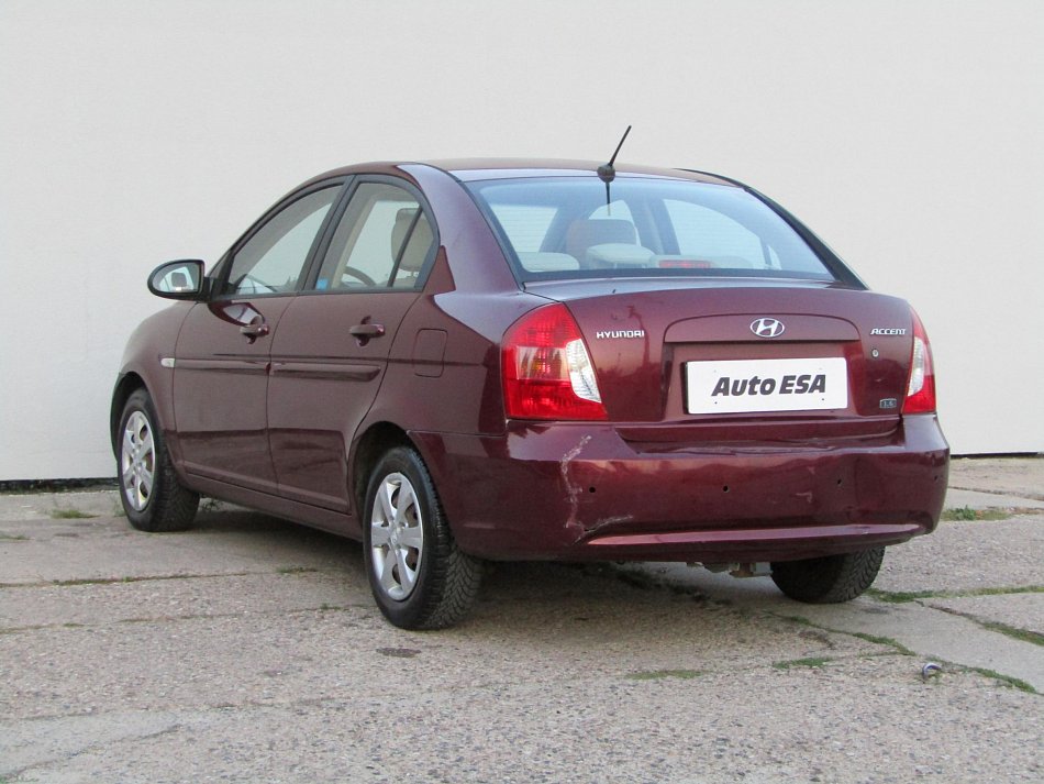 Hyundai Accent 1.6i 