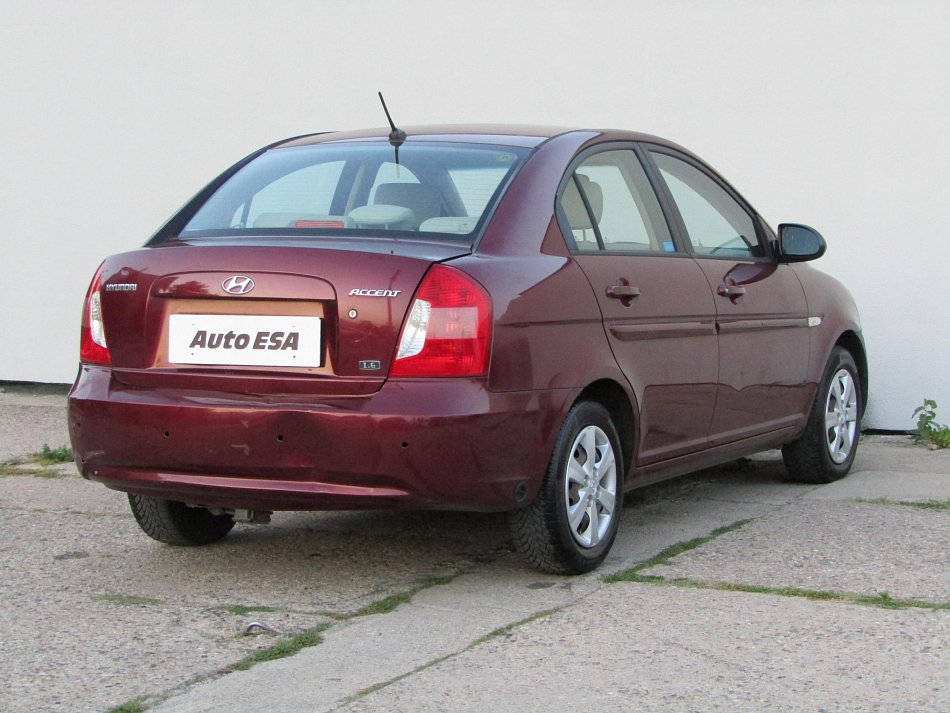 Hyundai Accent 1.6i 