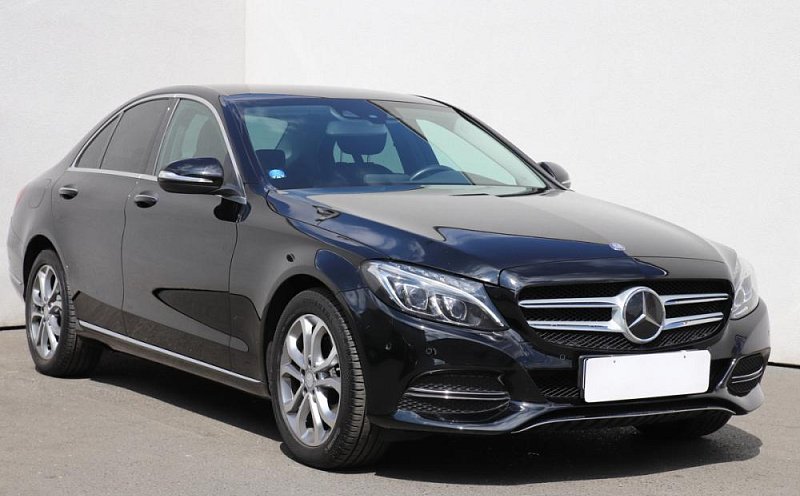 Mercedes-Benz Třída C 2.2 CDi 