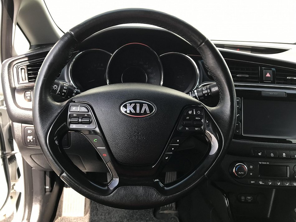 Kia Ceed 1.6GDi 