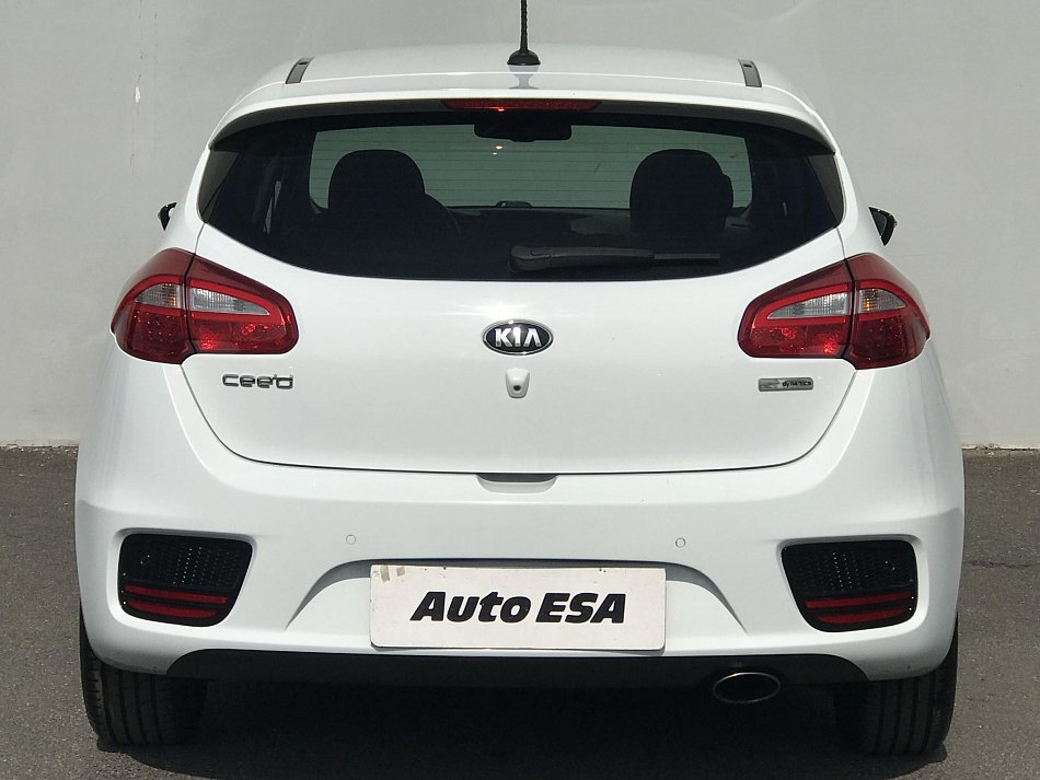 Kia Ceed 1.6GDi 