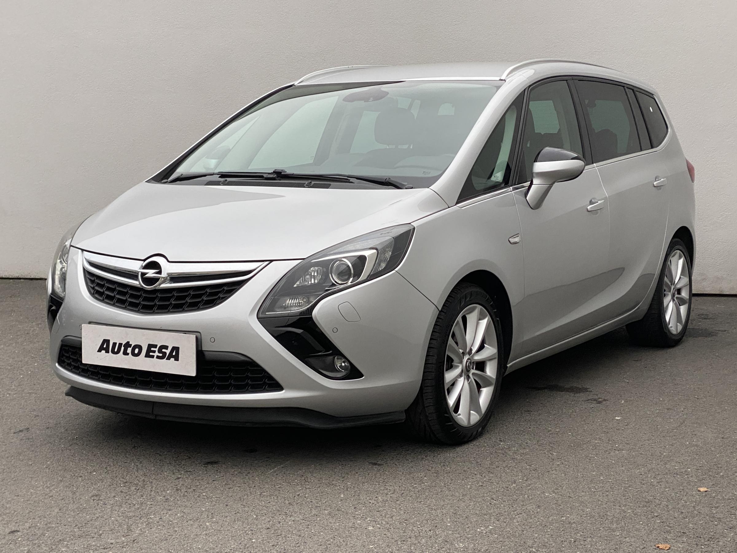 Opel Zafira, 2014 - pohled č. 3