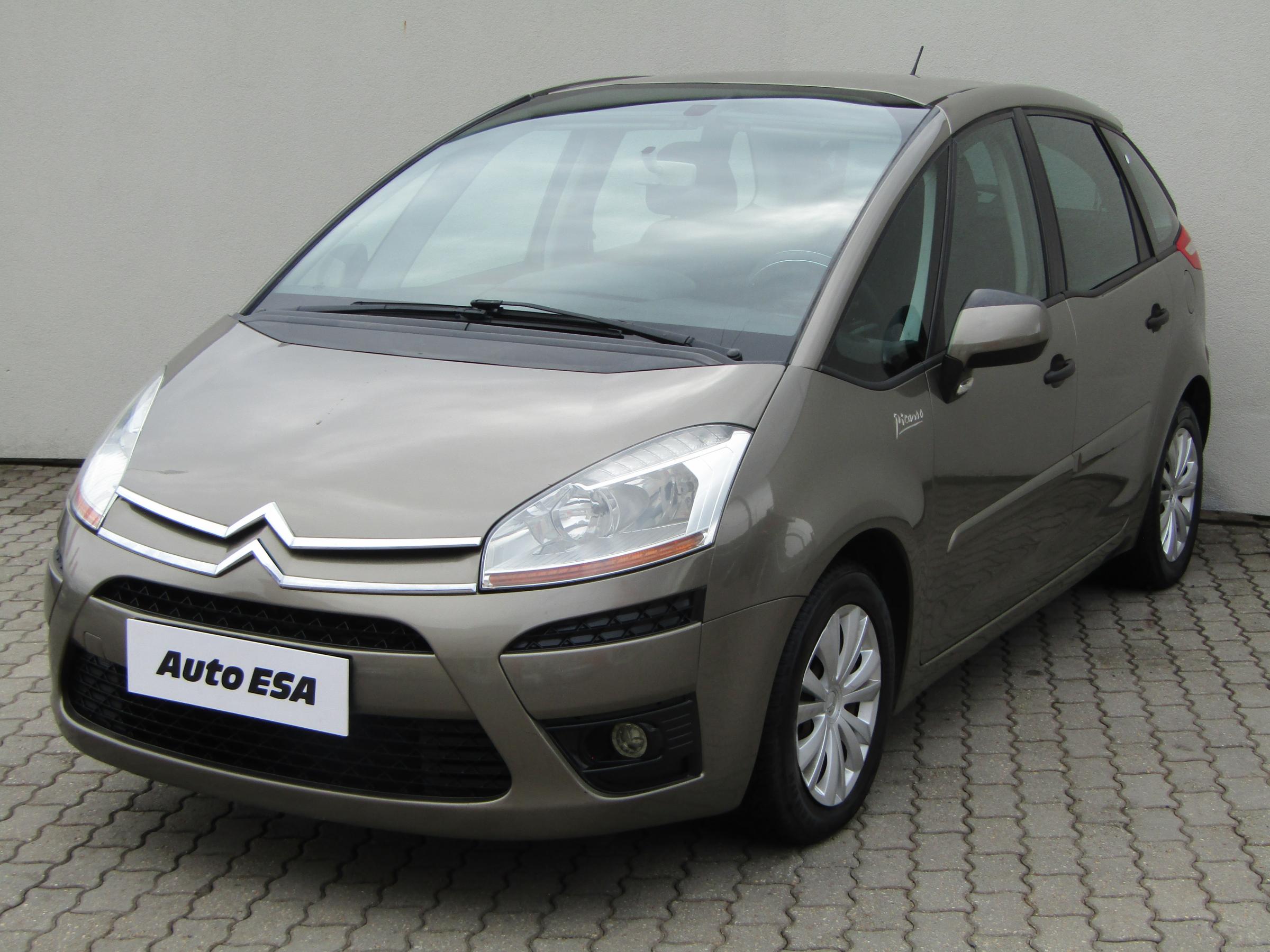 Citroën C4 Picasso, 2011 - pohled č. 3