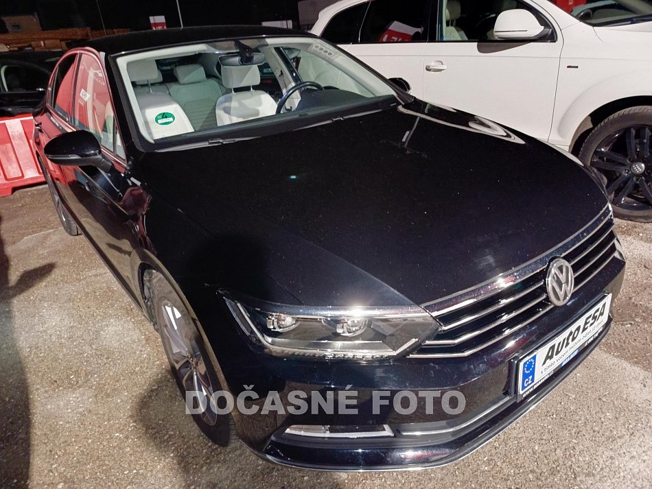 Volkswagen Passat 2.0 TDi Highline