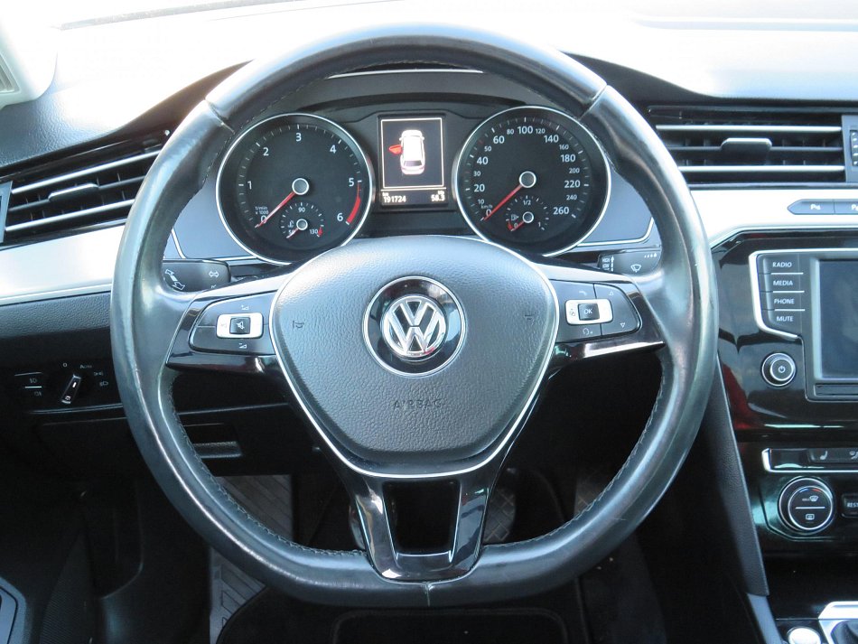 Volkswagen Passat 2.0 TDi 